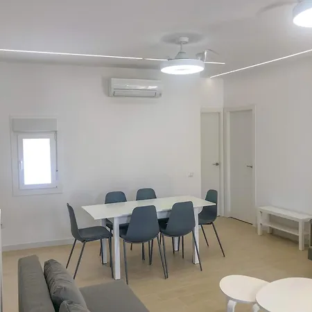 Casual Apartment *